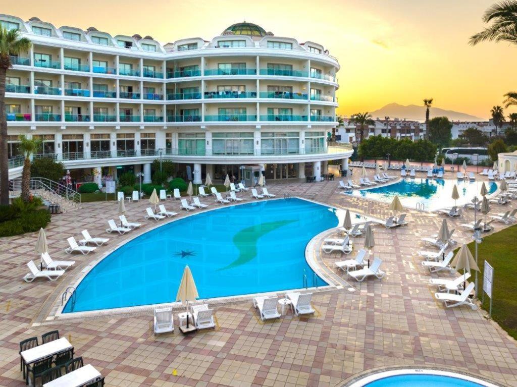 Pineta Park Deluxe Hotel มาร์มาริส ภายนอก รูปภาพ